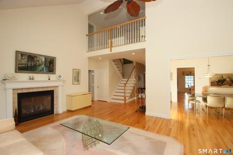 6 Carriage House Lane Brookfield CT 06804