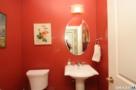 6 Carriage House Lane Brookfield CT 06804