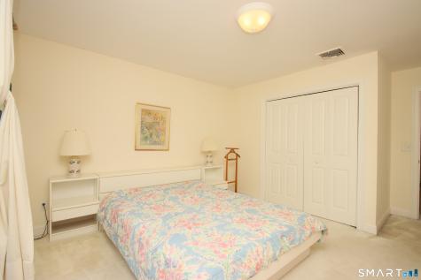 6 Carriage House Lane Brookfield CT 06804