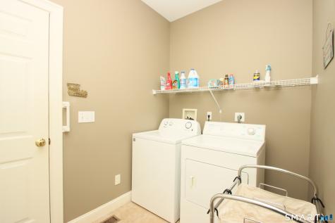 6 Carriage House Lane Brookfield CT 06804