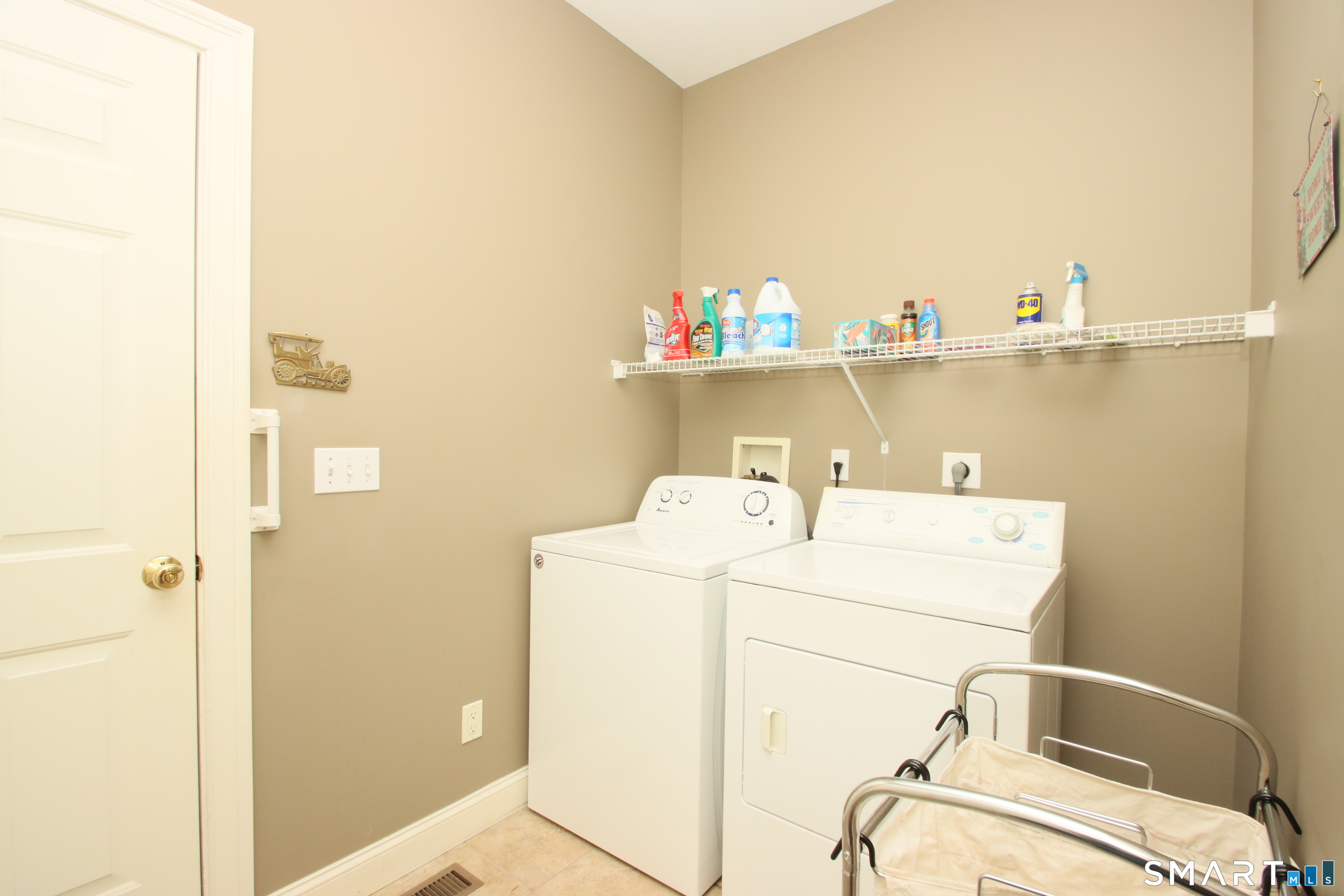 6 Carriage House Lane Brookfield CT 06804