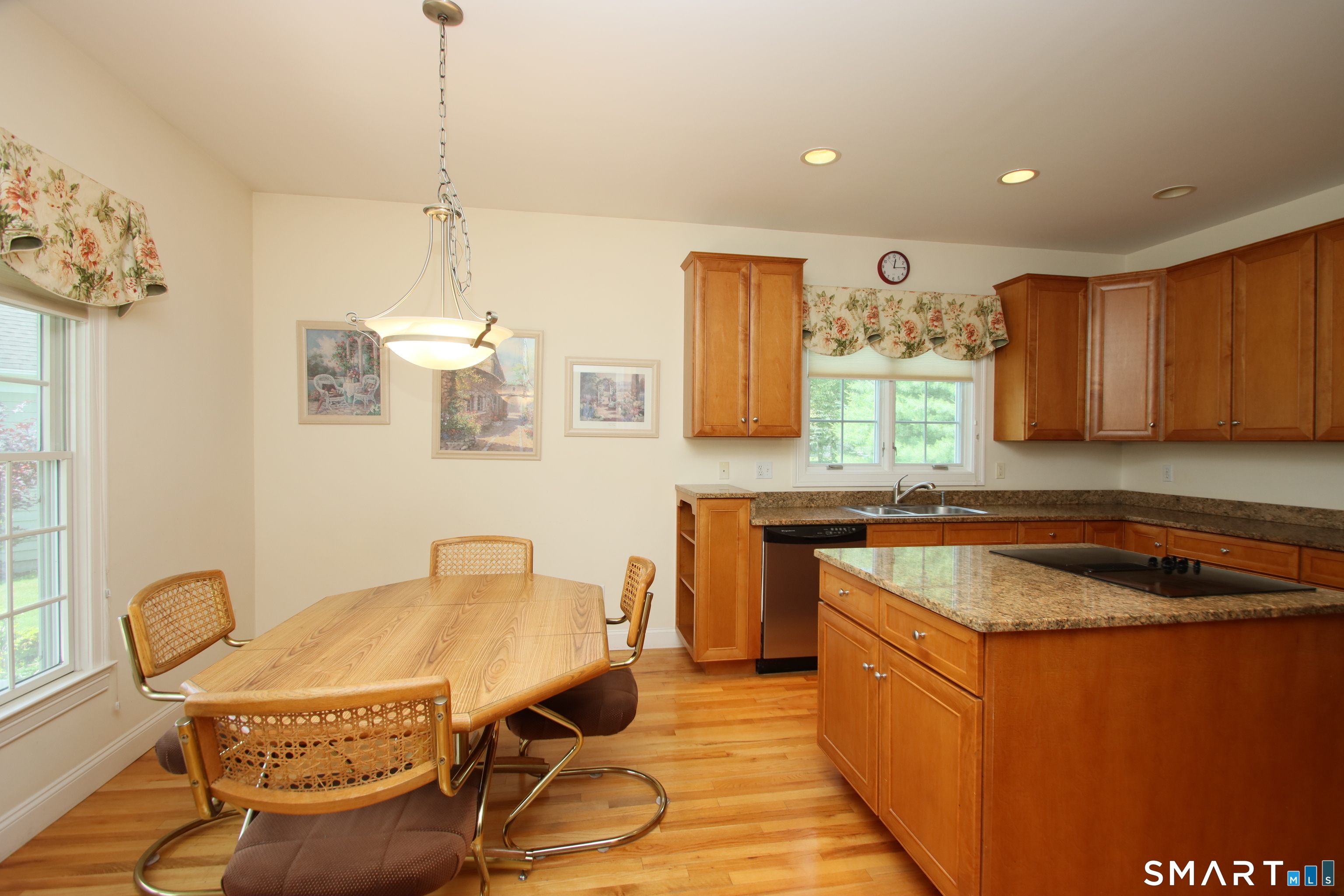 6 Carriage House Lane Brookfield CT 06804
