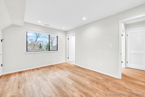 98 Heritage Village Southbury CT 06488