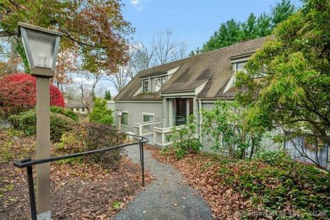 98 Heritage Village Southbury CT 06488