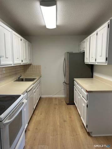 90 Kane Street West Hartford CT 06119
