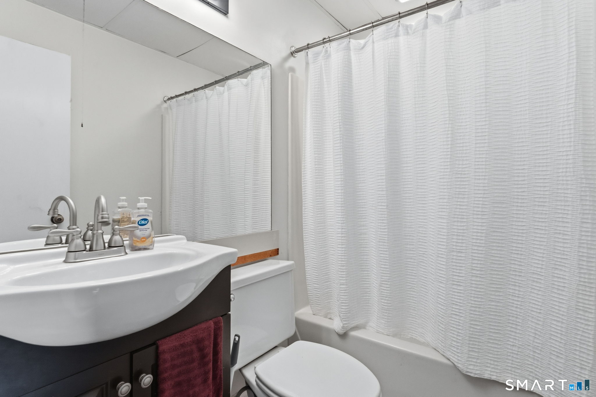 92 Main Street Deep River CT 06417