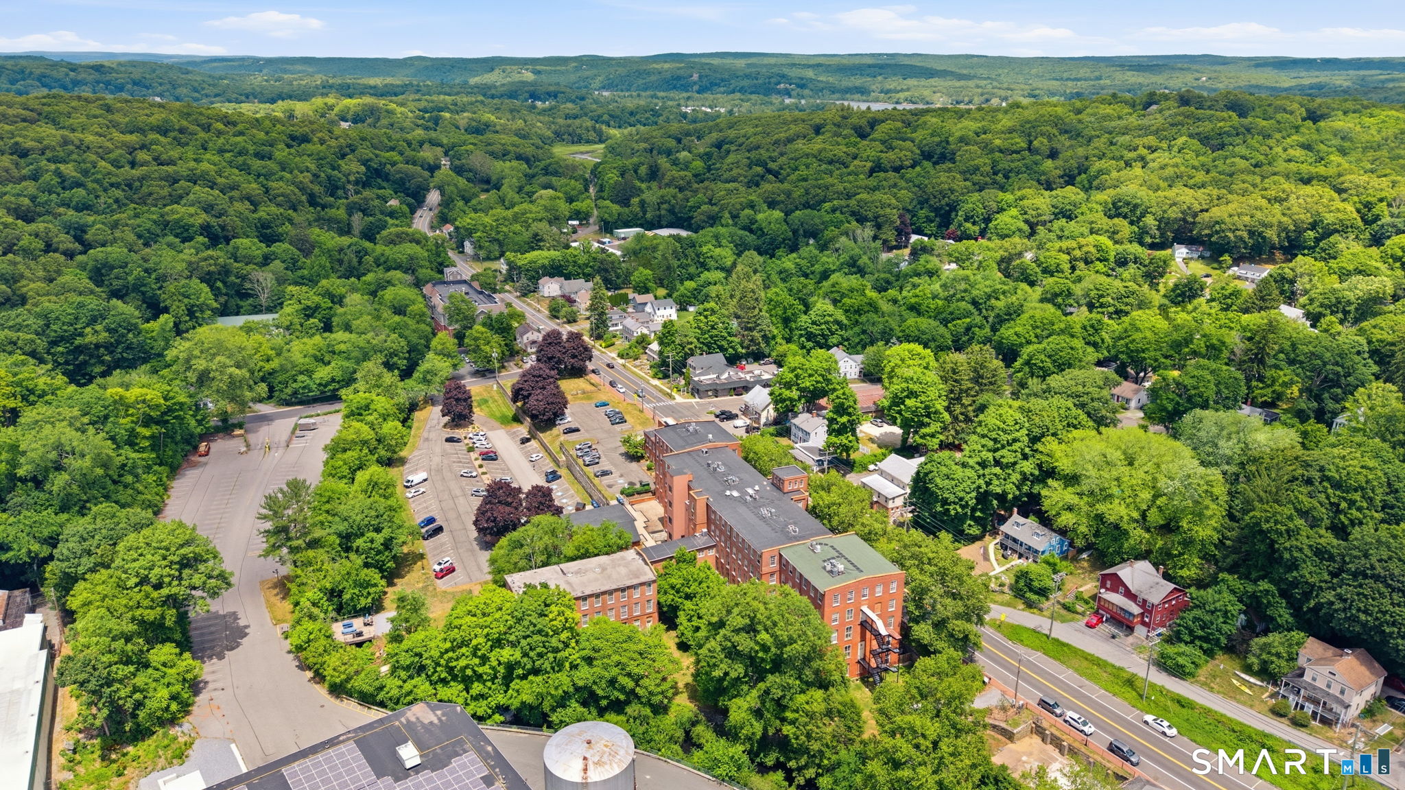 92 Main Street Deep River CT 06417