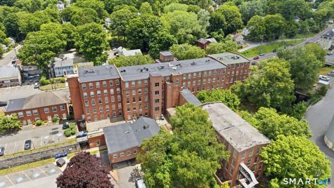 92 Main Street Deep River CT 06417