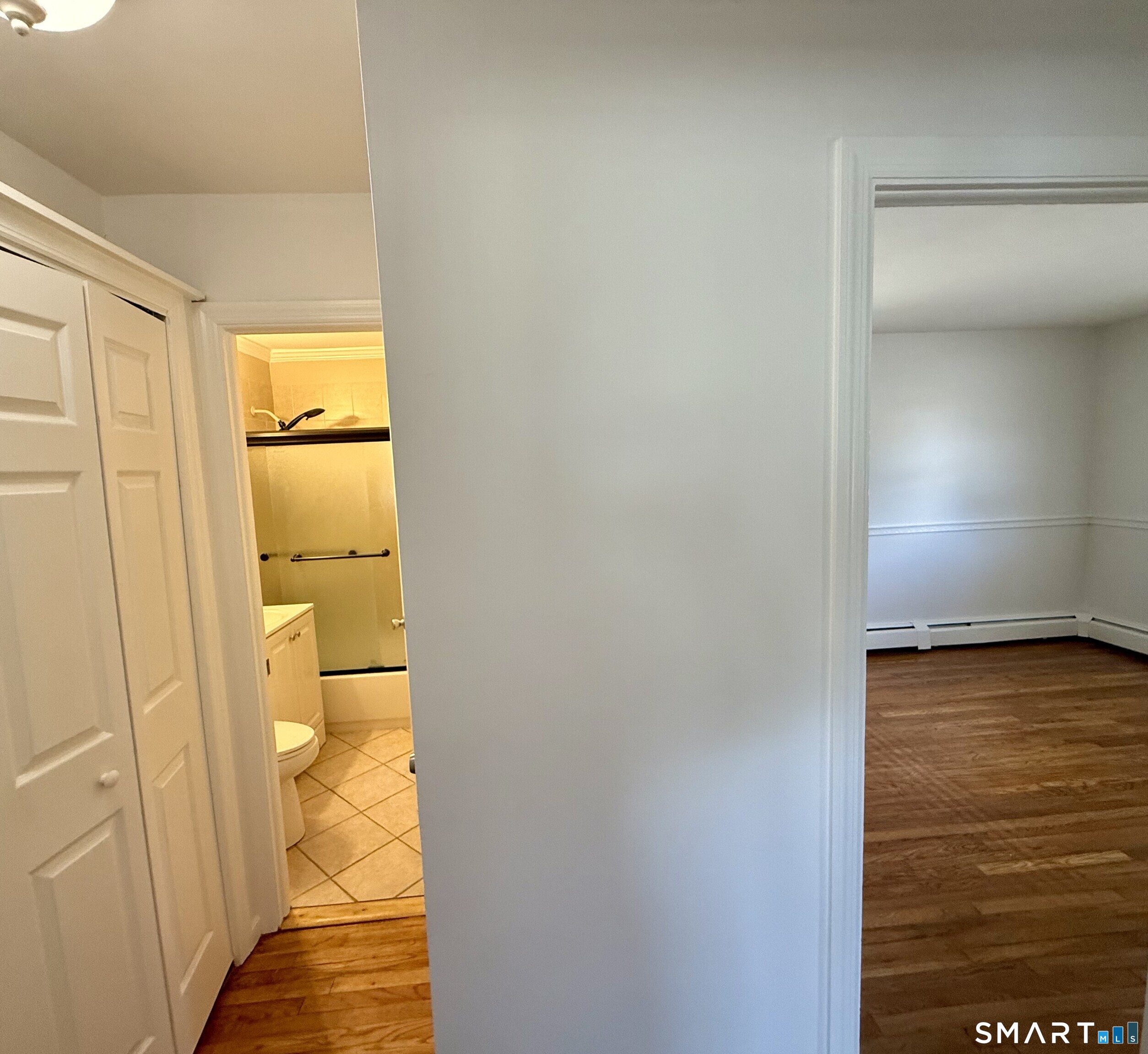 204 Cherry Hill Drive Bridgeport CT 06606
