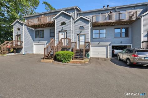 606 Lake Vista Drive East Hampton CT 06424