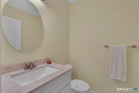 606 Lake Vista Drive East Hampton CT 06424