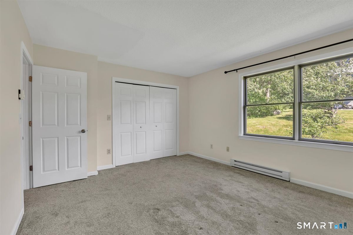 606 Lake Vista Drive East Hampton CT 06424