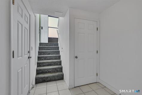 606 Lake Vista Drive East Hampton CT 06424