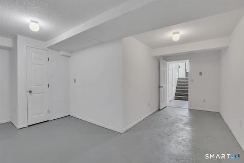 606 Lake Vista Drive East Hampton CT 06424