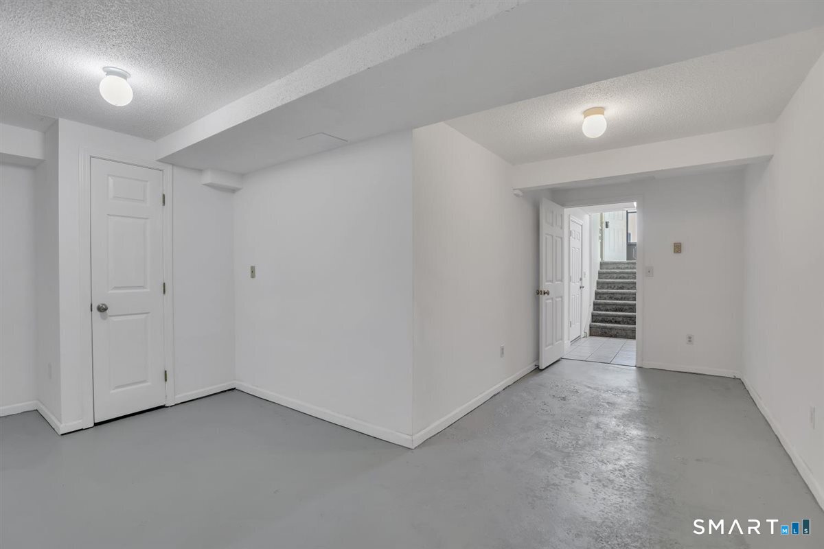 606 Lake Vista Drive East Hampton CT 06424