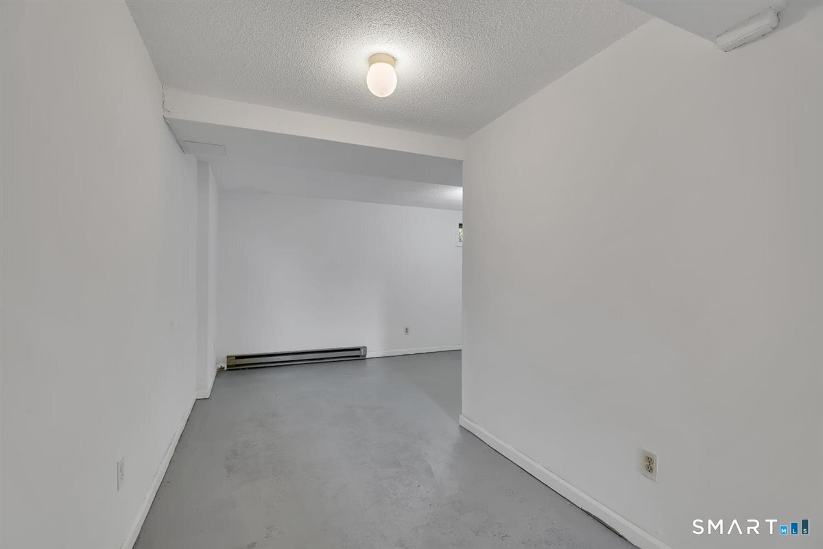 606 Lake Vista Drive East Hampton CT 06424