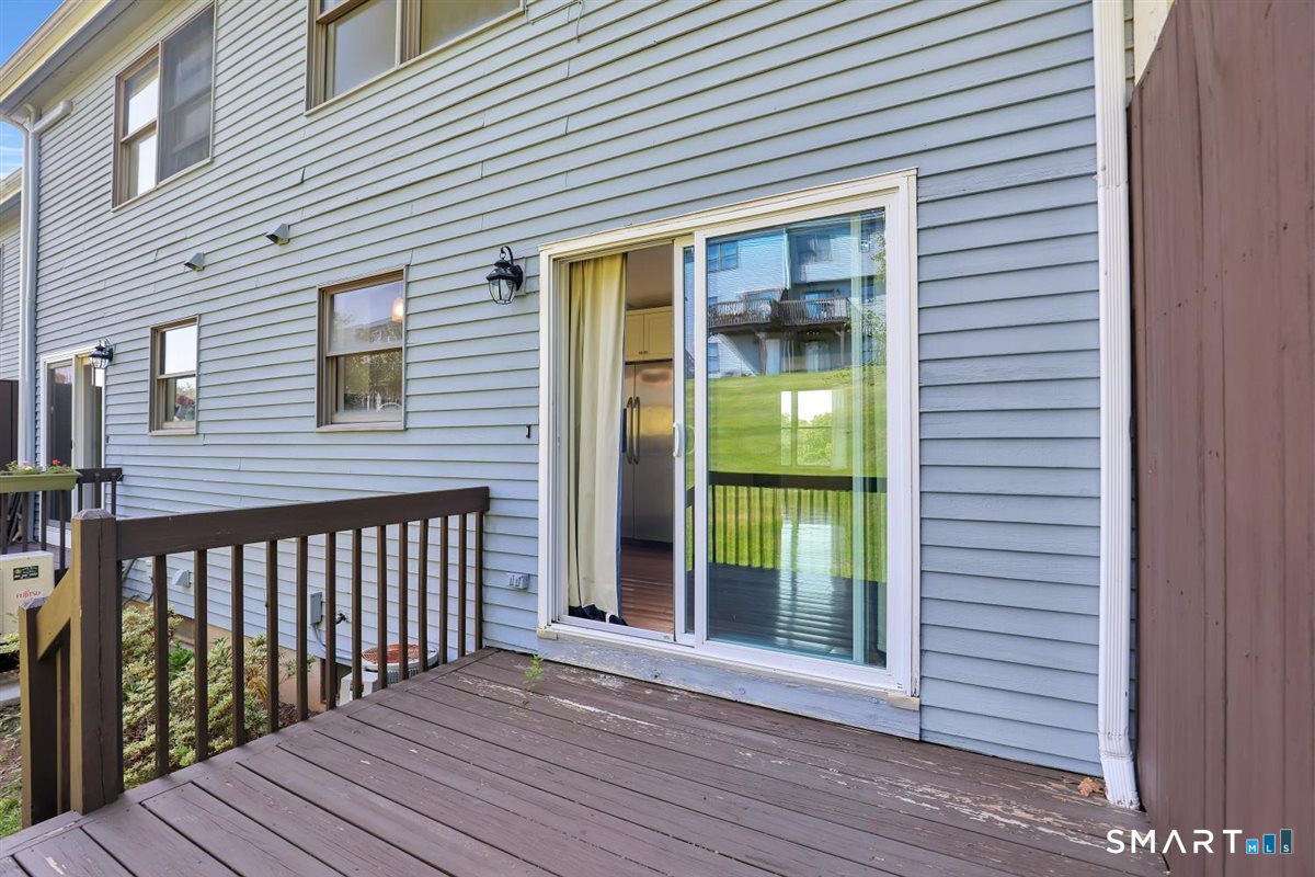 606 Lake Vista Drive East Hampton CT 06424