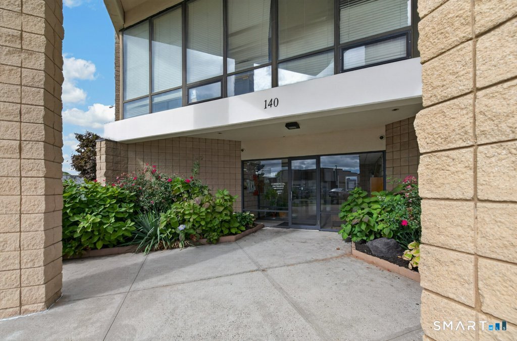 140 Captain Thomas Boulevard West Haven CT 06516