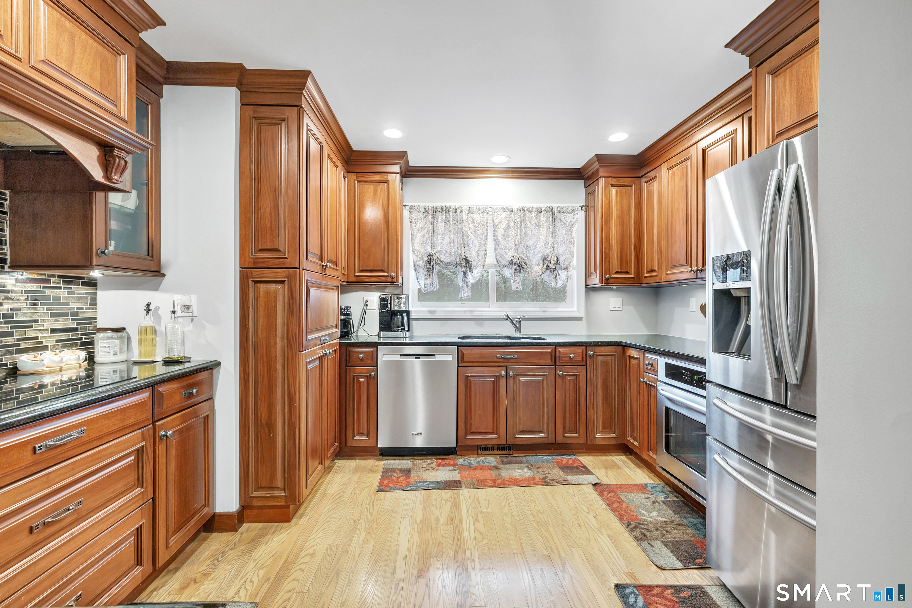 5 Meeting House Lane Shelton CT 06484