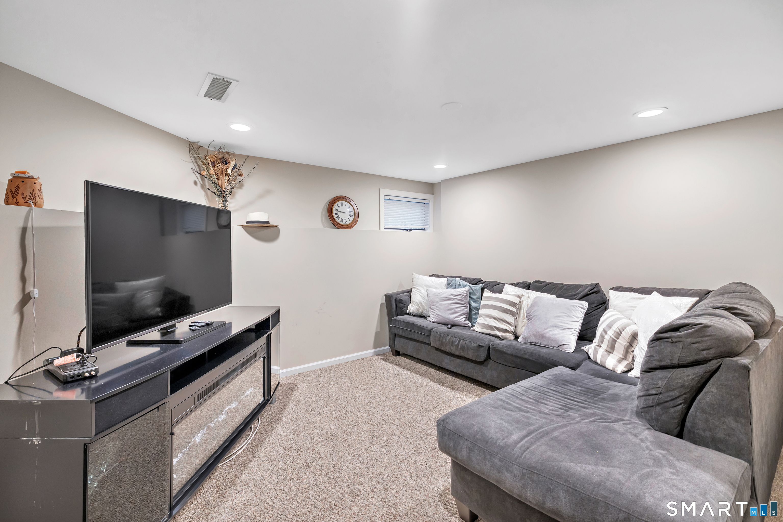 5 Meeting House Lane Shelton CT 06484