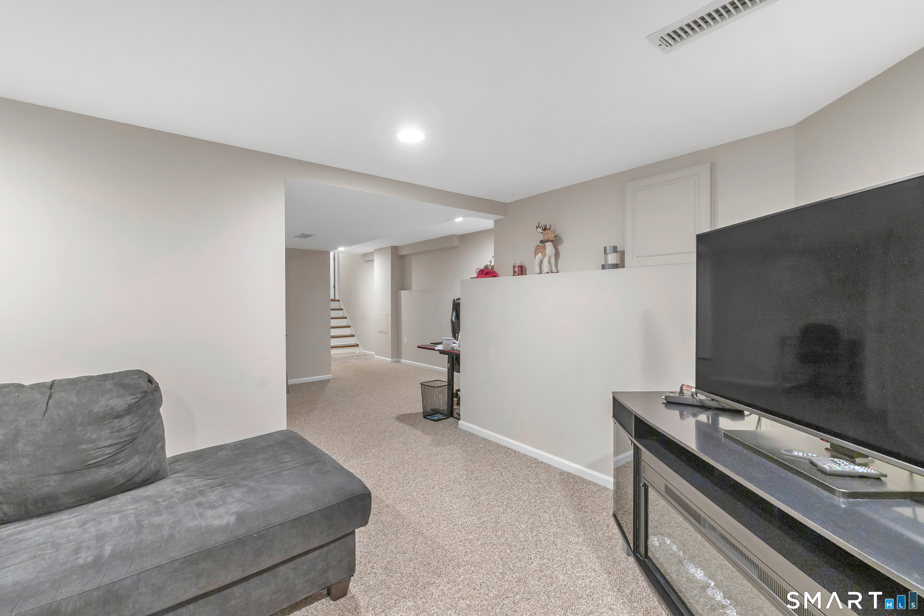 5 Meeting House Lane Shelton CT 06484