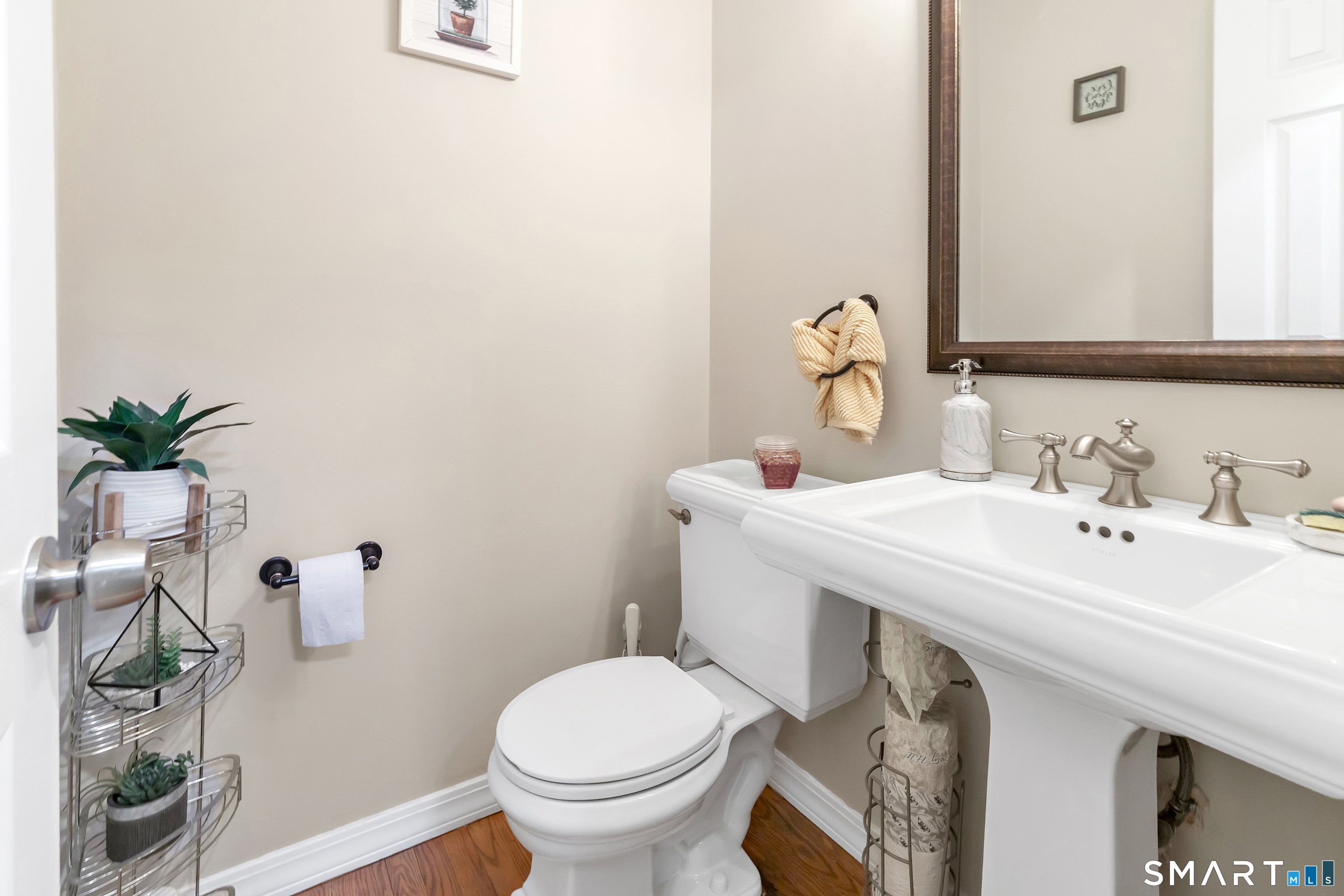 5 Meeting House Lane Shelton CT 06484