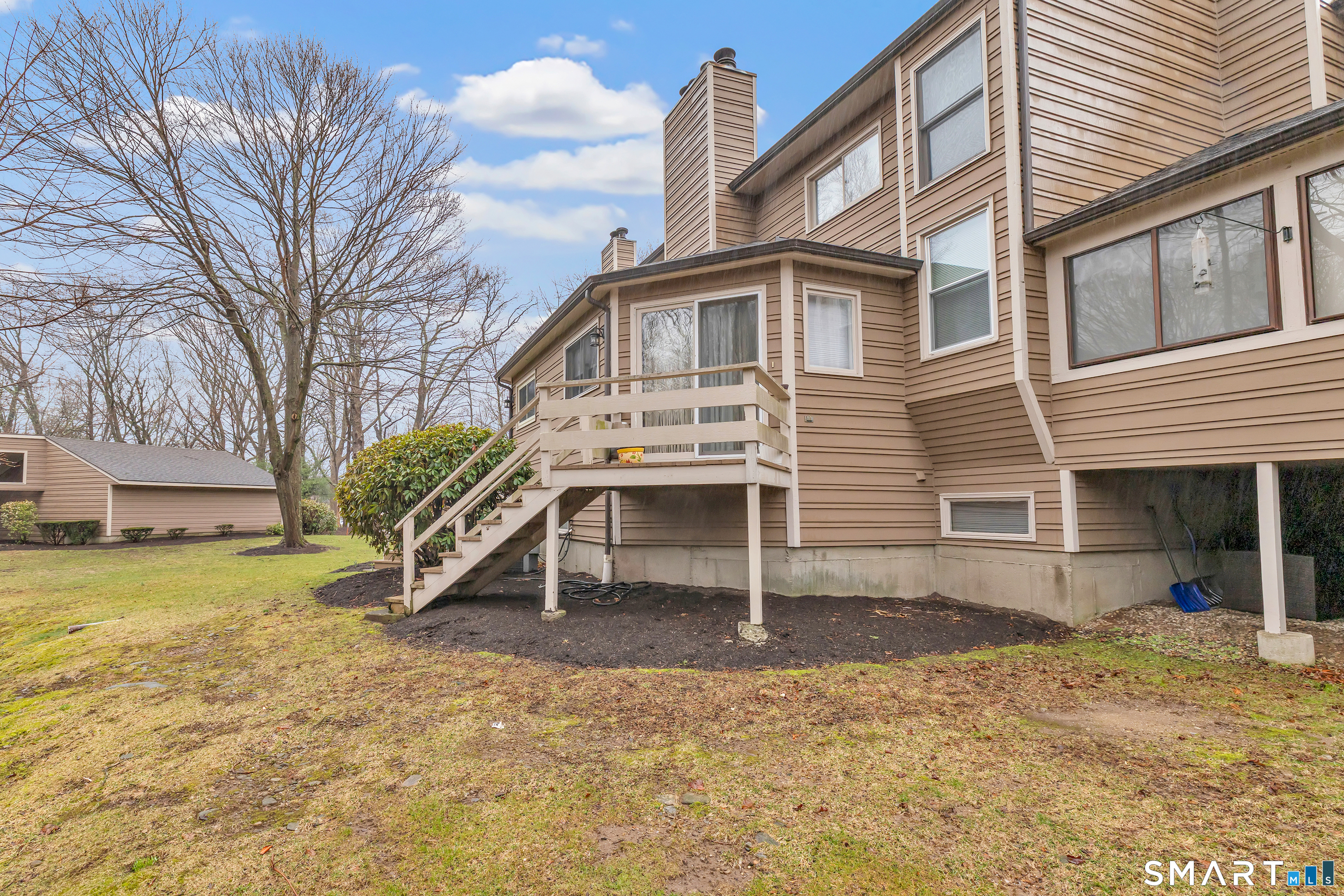 5 Meeting House Lane Shelton CT 06484
