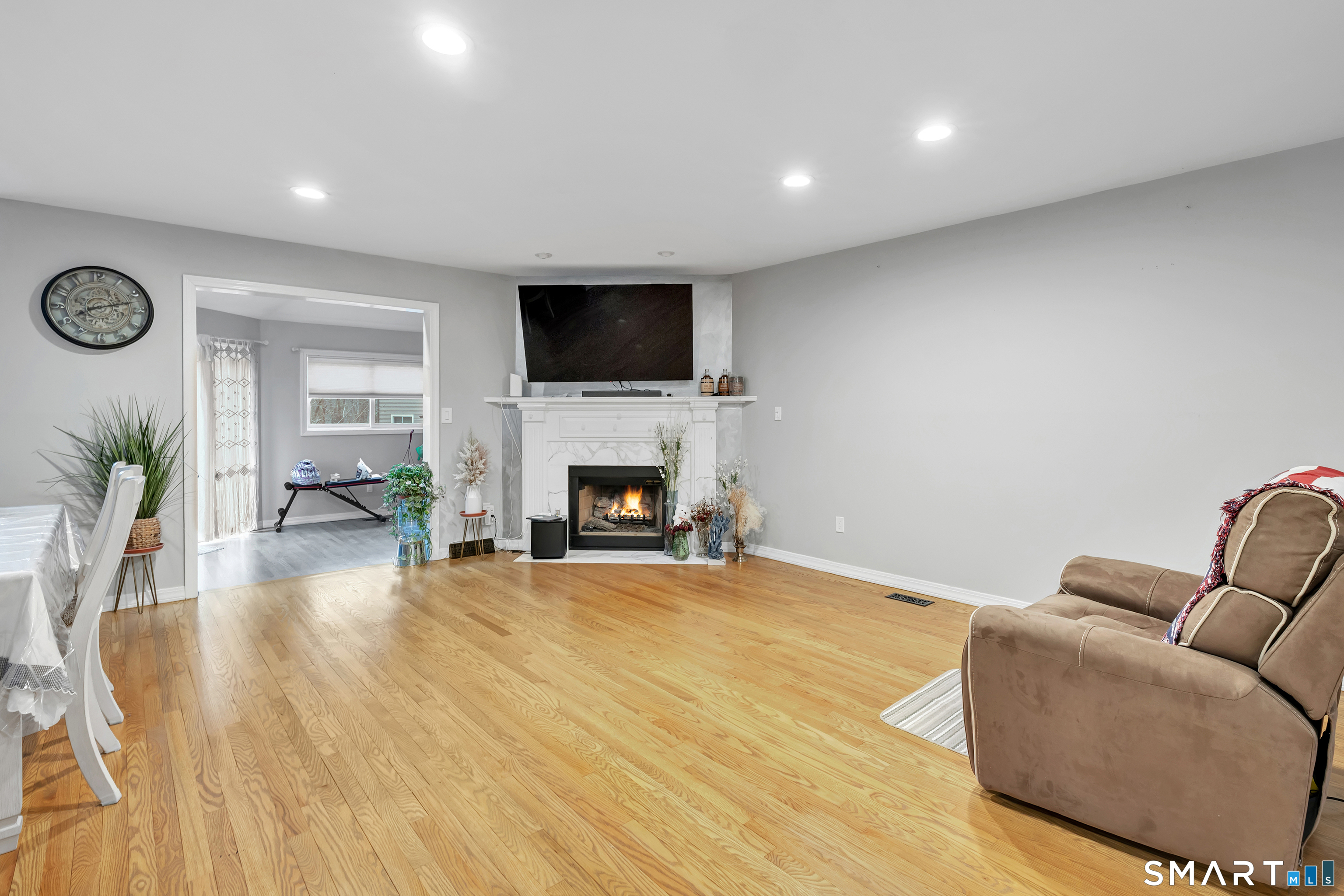 5 Meeting House Lane Shelton CT 06484