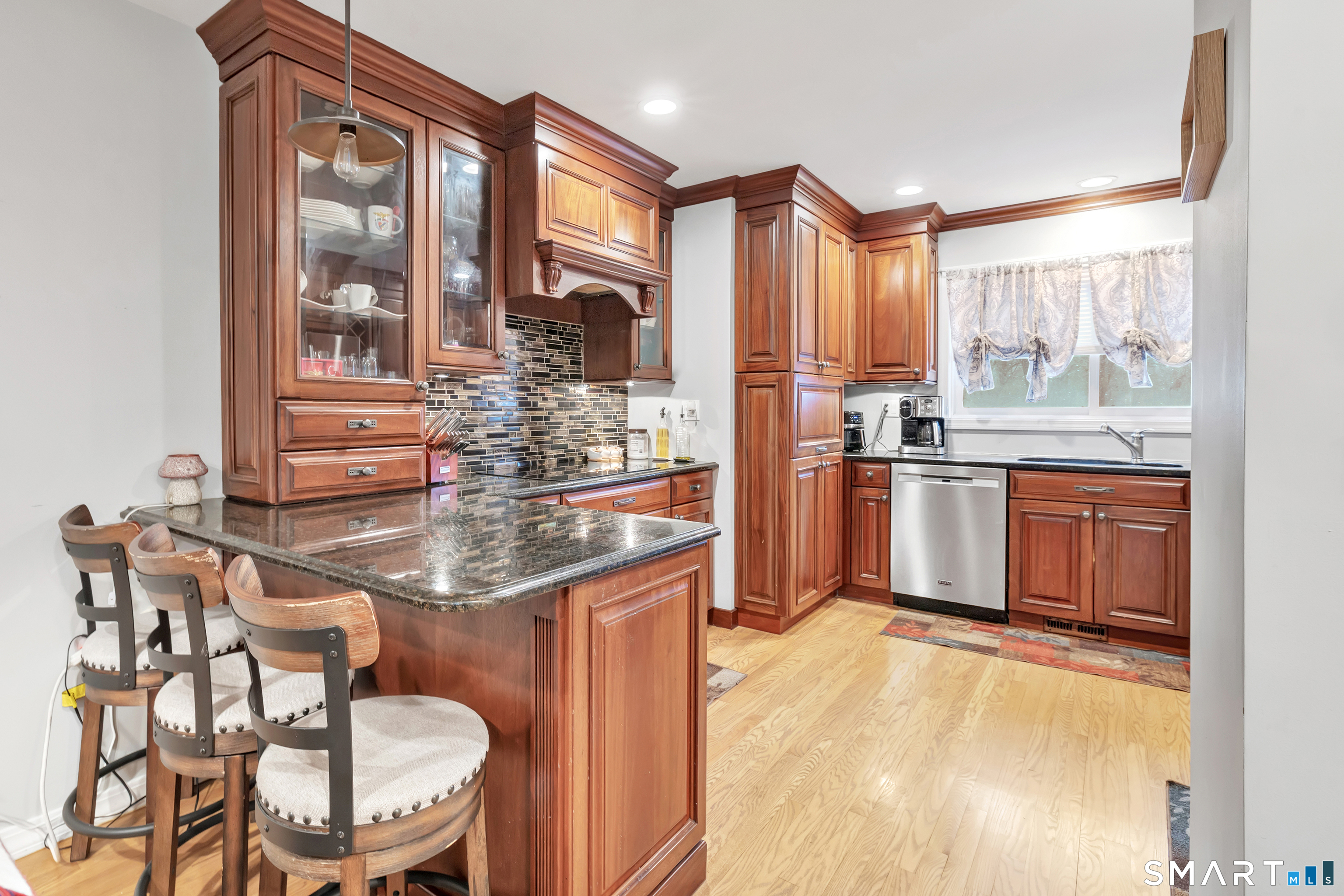 5 Meeting House Lane Shelton CT 06484