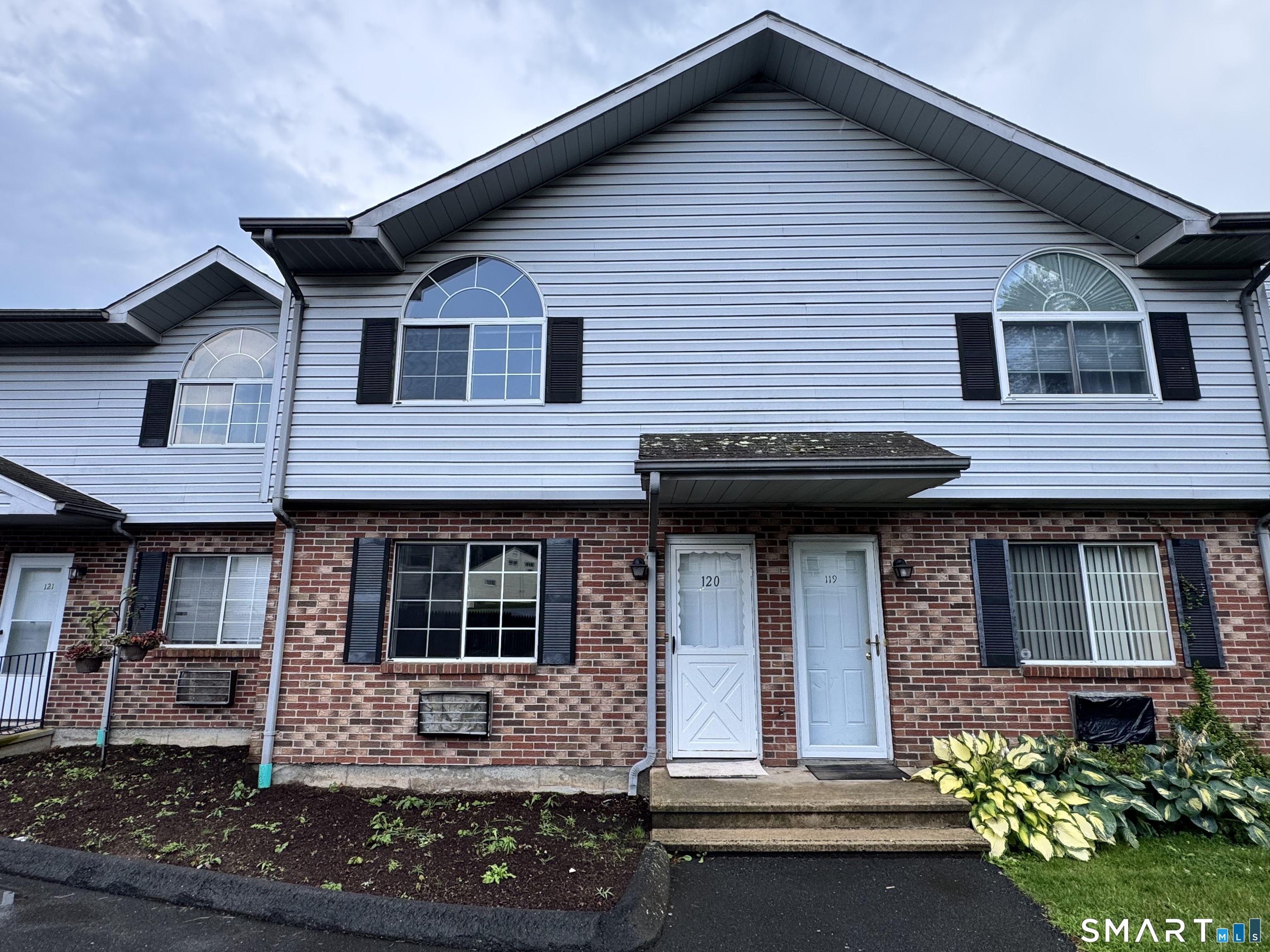975 Meriden Road Waterbury CT 06705