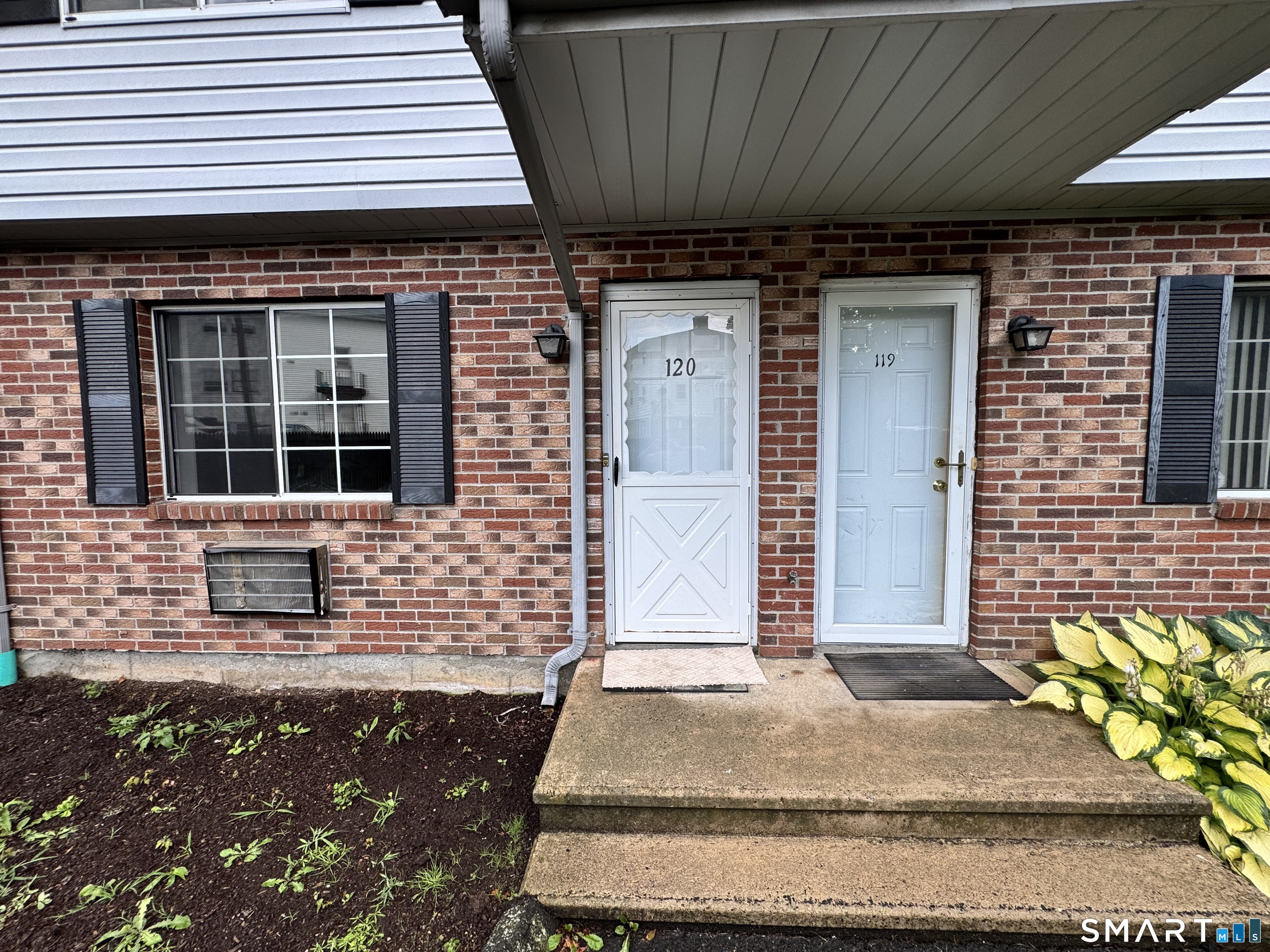 975 Meriden Road Waterbury CT 06705