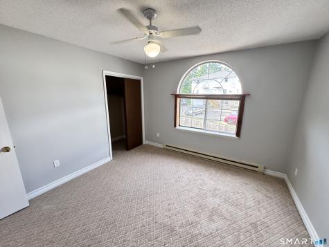 975 Meriden Road Waterbury CT 06705