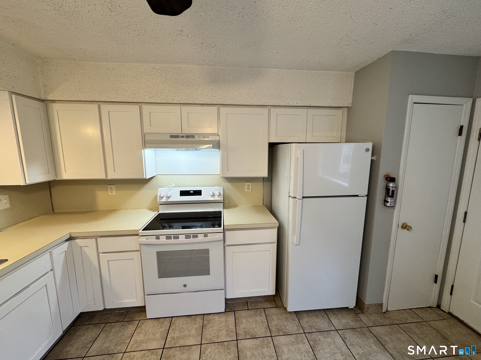 975 Meriden Road Waterbury CT 06705