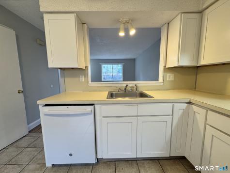 975 Meriden Road Waterbury CT 06705