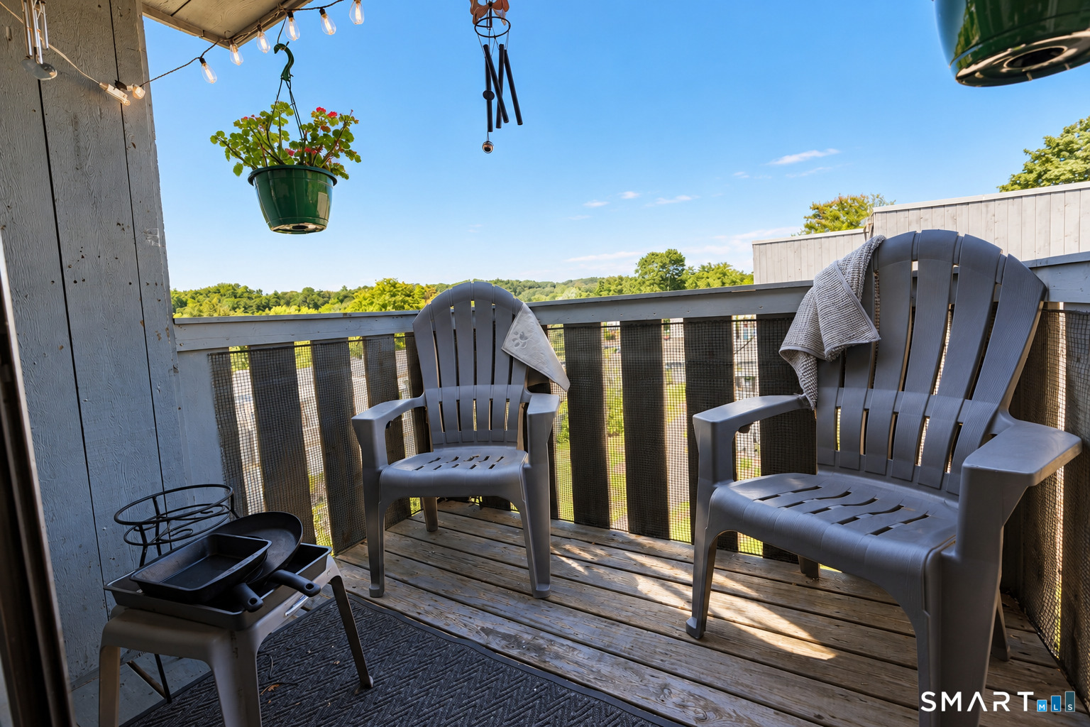 27 Redwood Drive East Haven CT 06513