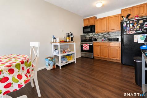 27 Redwood Drive East Haven CT 06513