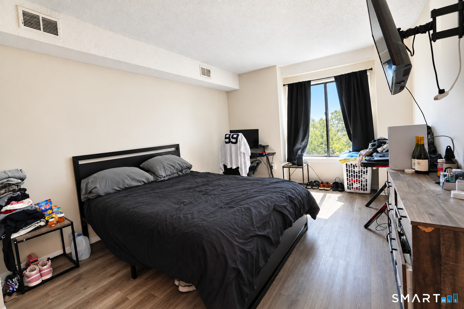 27 Redwood Drive East Haven CT 06513