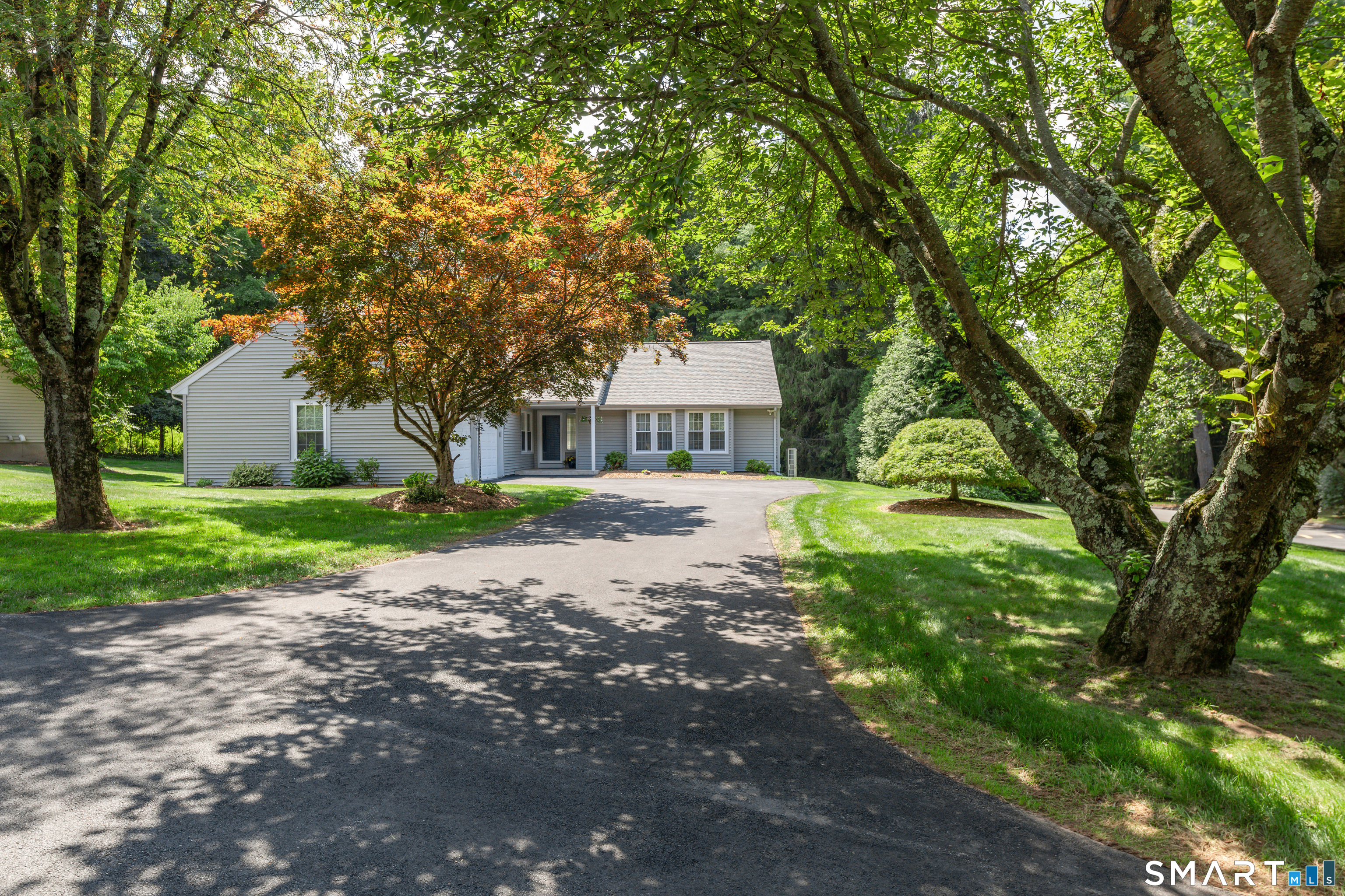 3 Racebrook Court Cheshire CT 06410