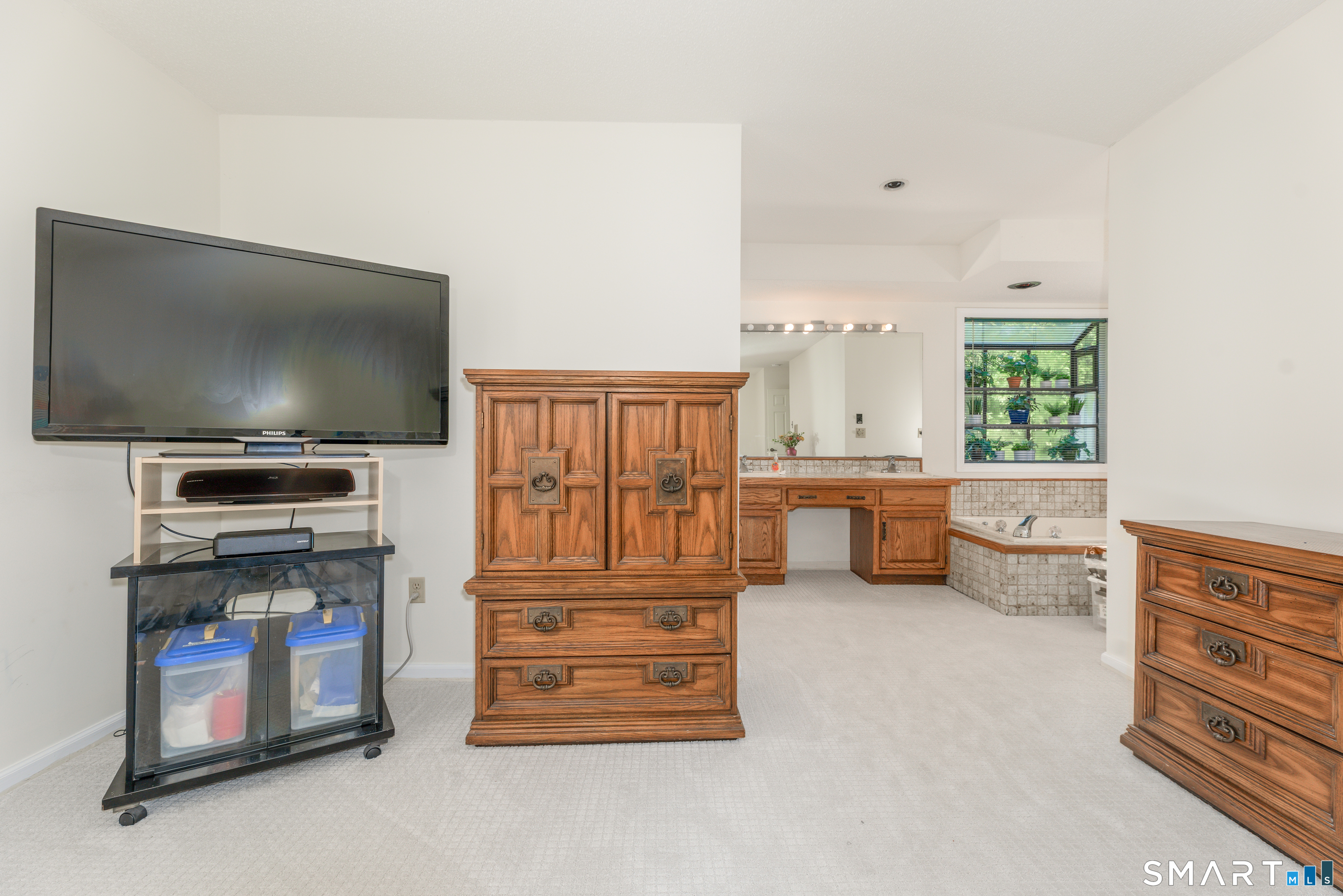 3 Racebrook Court Cheshire CT 06410