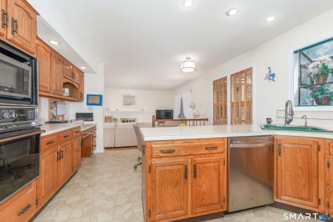 3 Racebrook Court Cheshire CT 06410