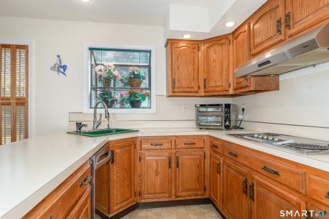 3 Racebrook Court Cheshire CT 06410