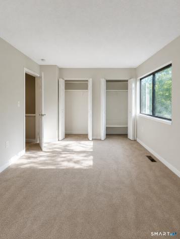 5 Farmington Chase Crescent Farmington CT 06032