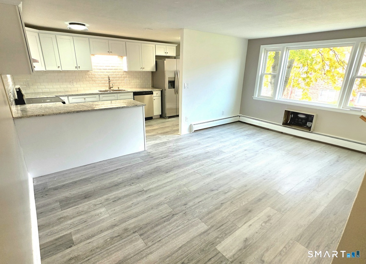 509 Burnside Avenue East Hartford CT 06108