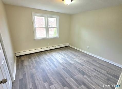 509 Burnside Avenue East Hartford CT 06108