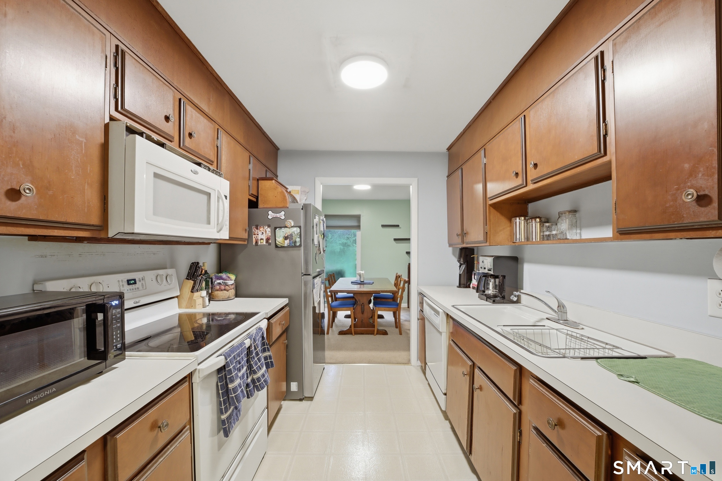 83 Courtland Avenue Stamford CT 06902