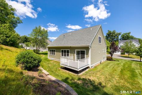 16 Carson Way Simsbury CT 06070