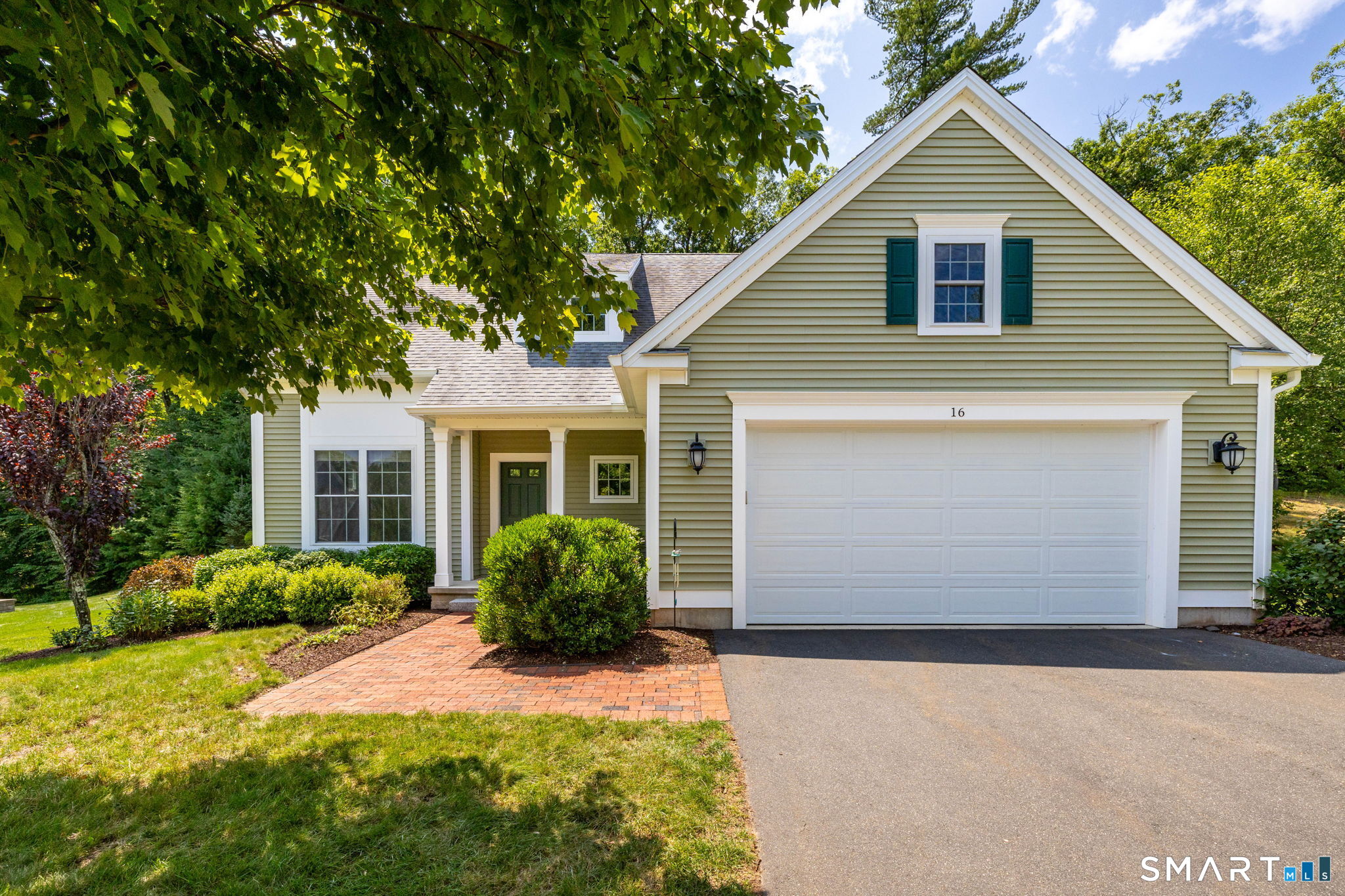16 Carson Way Simsbury CT 06070