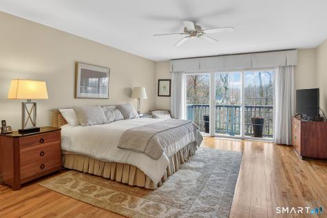 23 Balmaha Close Fairfield CT 06825