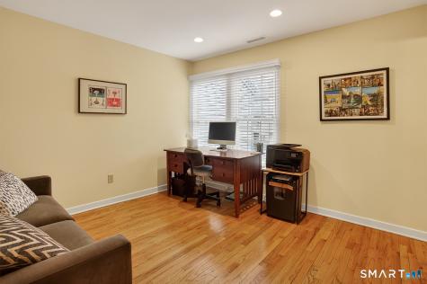 23 Balmaha Close Fairfield CT 06825