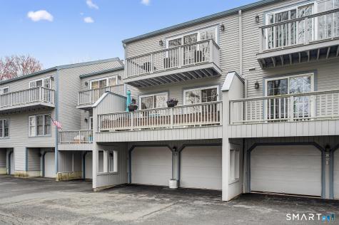 23 Balmaha Close Fairfield CT 06825